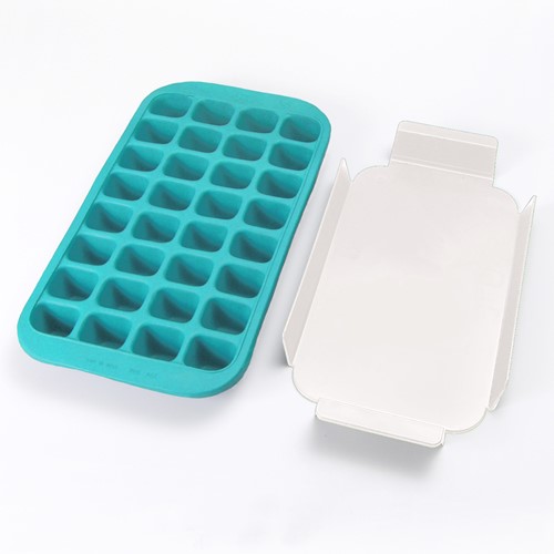 Lékué Ijsblokjesvorm uit rubber voor 32 ijsblokken blauw met deksel